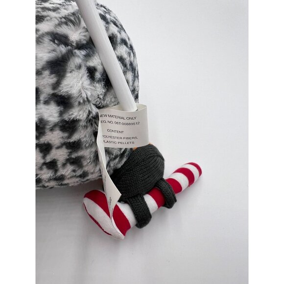 Pier One 1 Imports Plush Holiday Penguin Hat & Scarf Houndstooth Ice-skates 18" - Picture 5 of 8